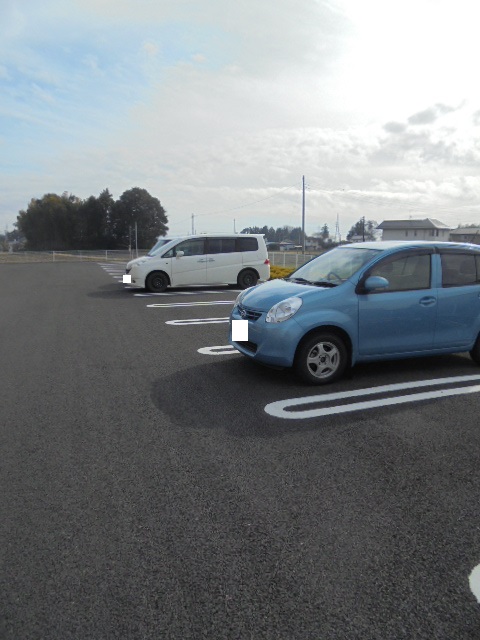 14/20 駐車場