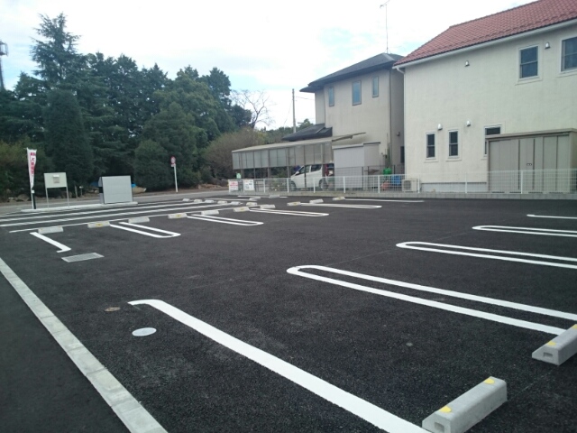 14/20 駐車場