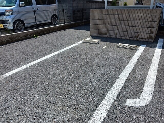 14/22 駐車場