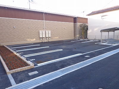 14/20 駐車場