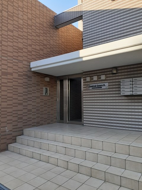14/17 エントランス