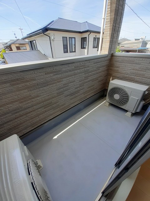 23/30 バルコニー