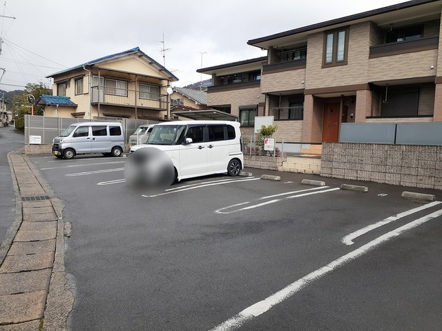14/20 駐車場