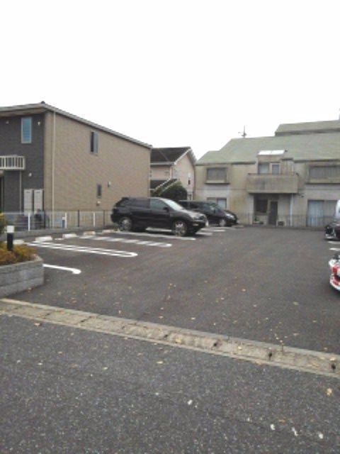 2/8 駐車場