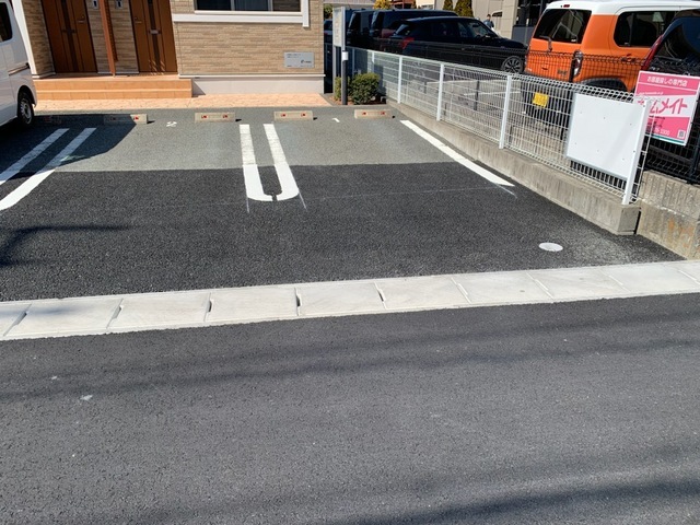 14/20 駐車場