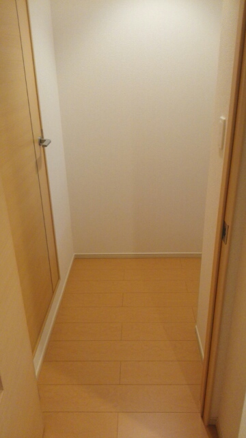 14/20 エントランス