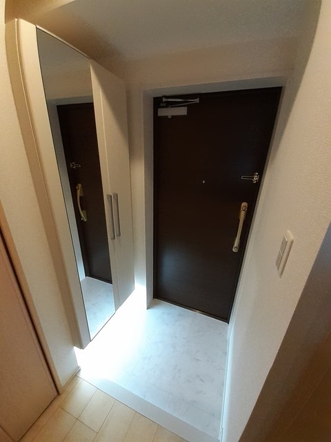 6/20 玄関