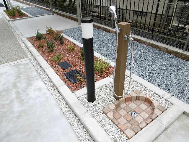 15/26 エントランス