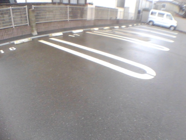 14/20 駐車場
