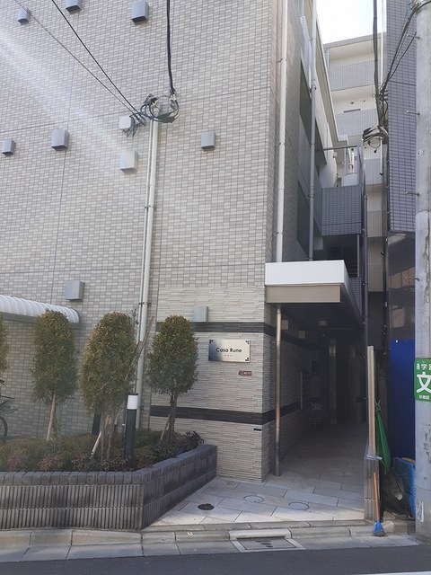 14/20 エントランス