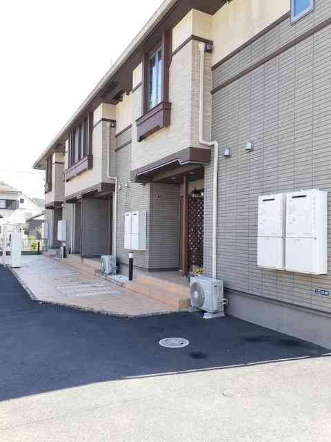 17/23 エントランス