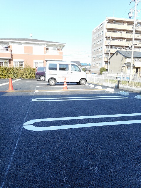 15/25 駐車場