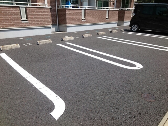 14/20 駐車場
