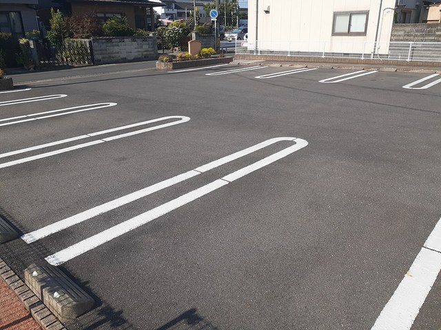 14/20 駐車場
