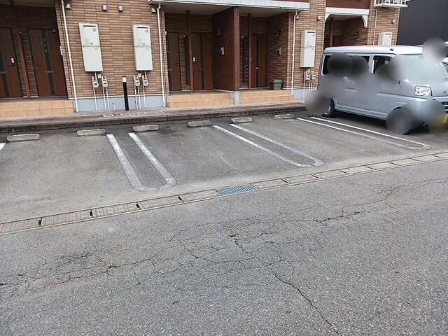 14/20 駐車場