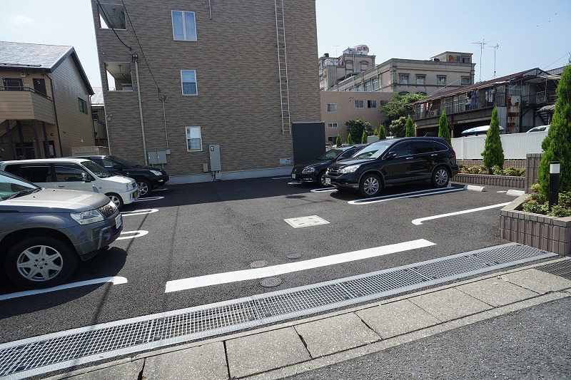 14/22 駐車場
