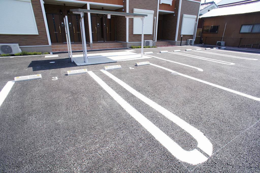 14/20 駐車場