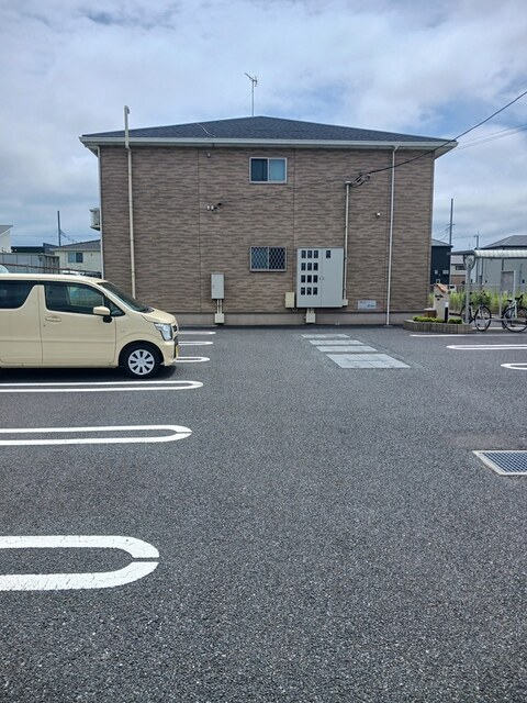 14/22 駐車場