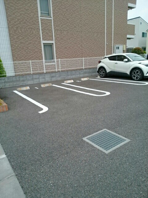 14/20 駐車場