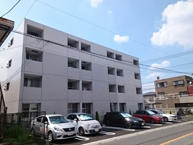14/22 駐車場