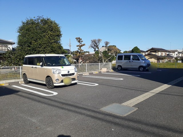 2/10 駐車場