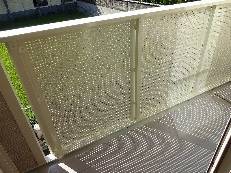 13/23 バルコニー