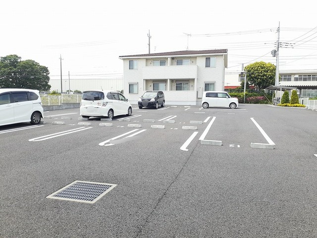 14/20 駐車場