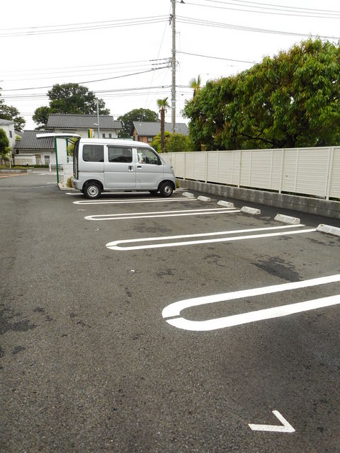 14/20 駐車場