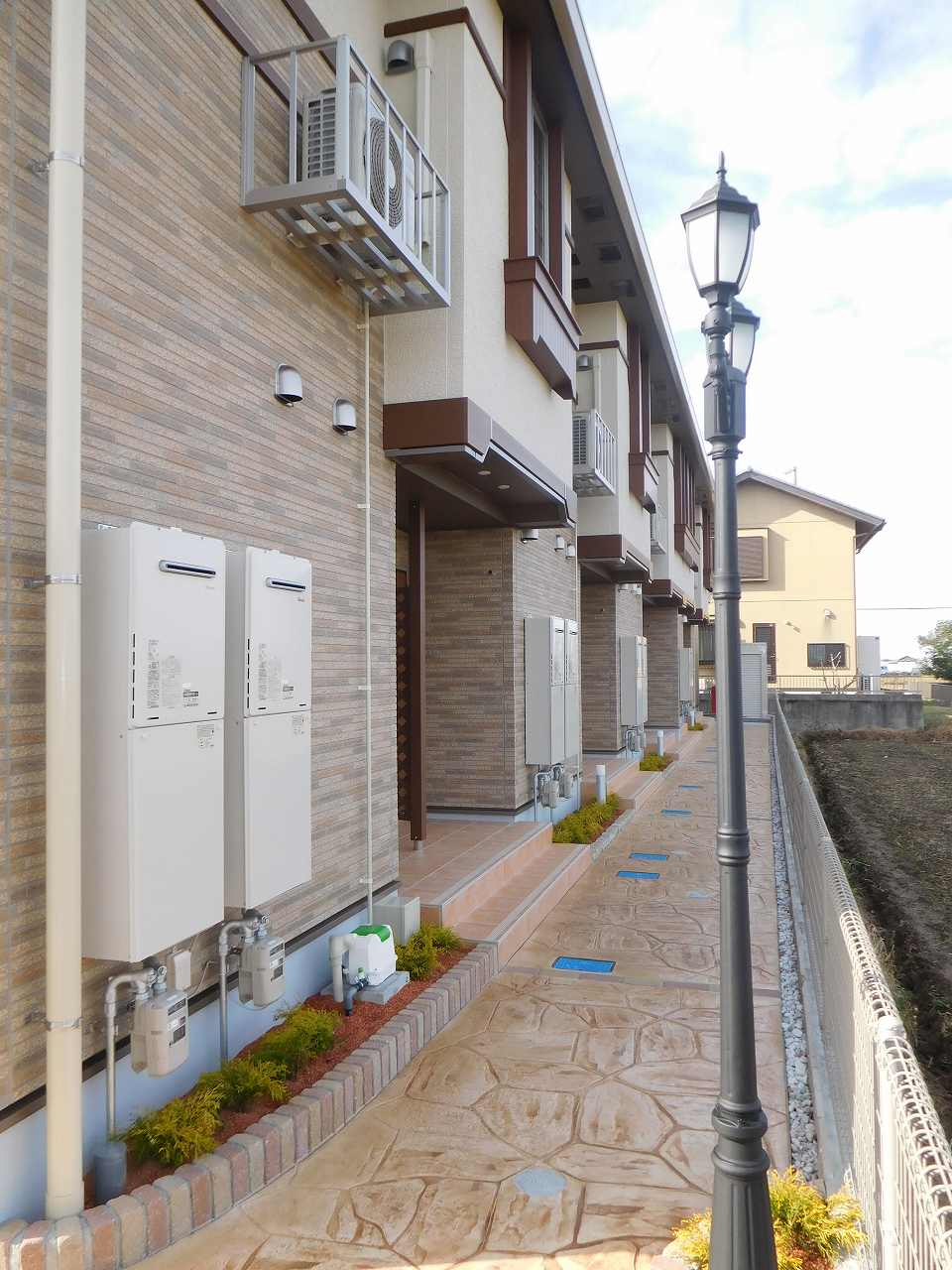 14/22 エントランス