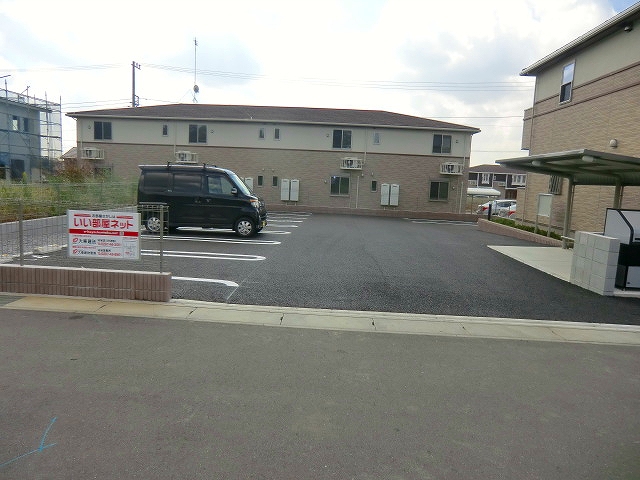 2/8 駐車場