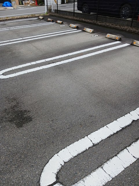 14/20 駐車場