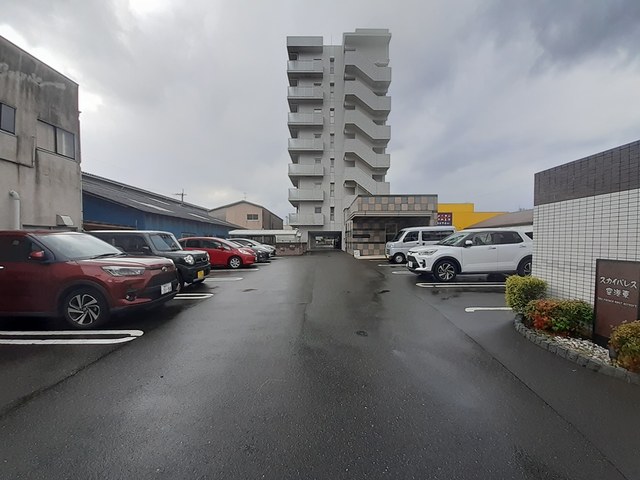 14/20 駐車場