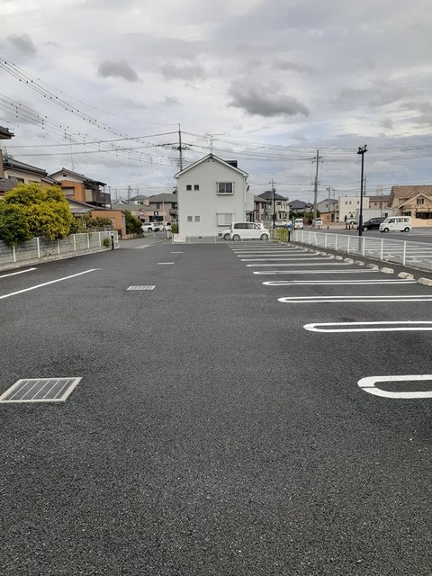 14/20 駐車場
