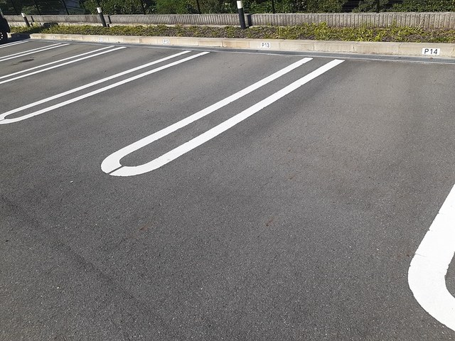 14/20 駐車場