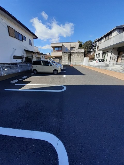 14/20 駐車場