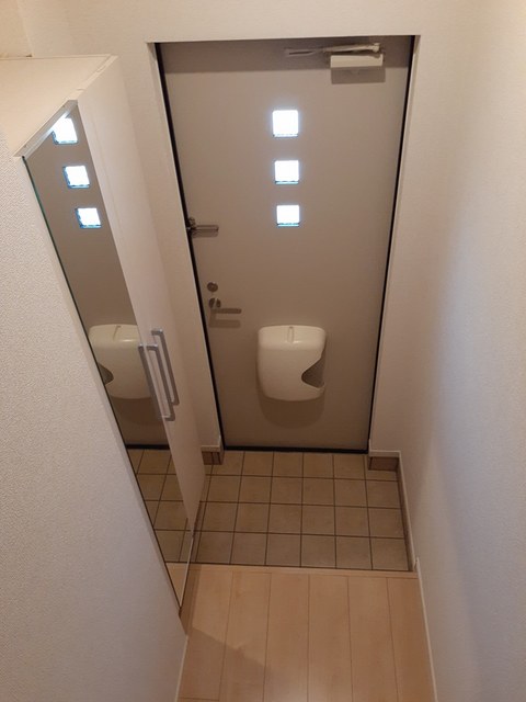6/20 玄関