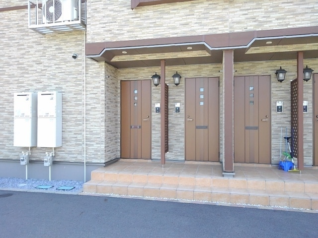 13/20 エントランス