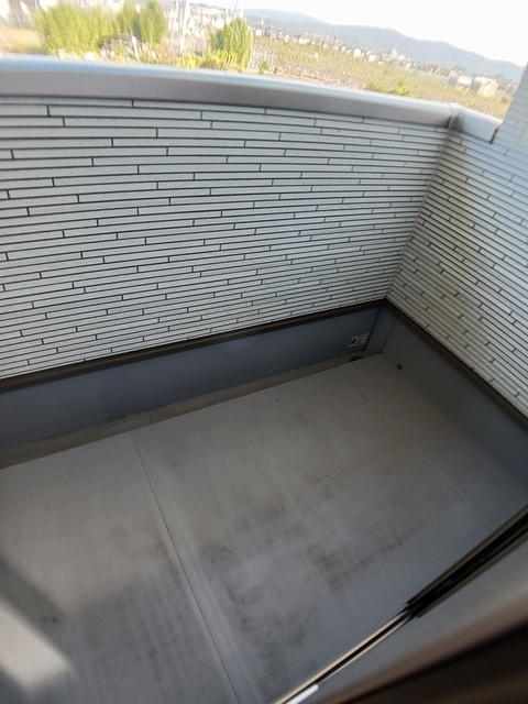 14/20 バルコニー