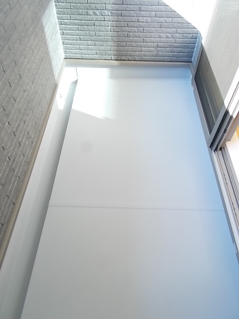 15/23 バルコニー