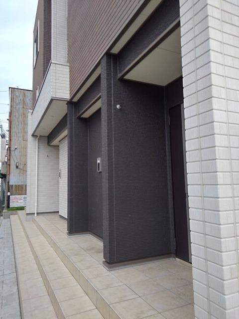 13/20 エントランス