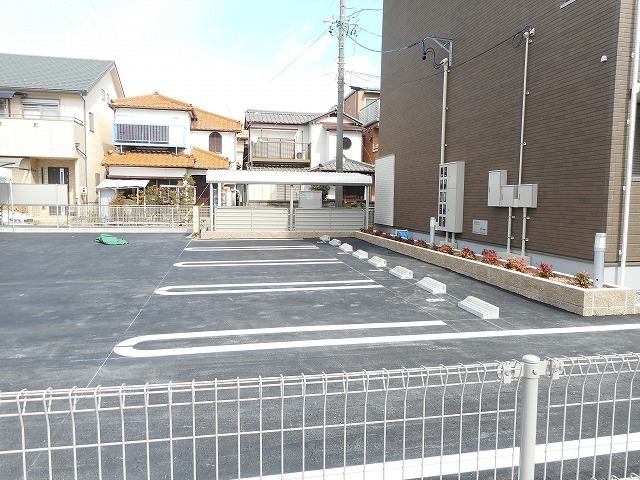 15/23 駐車場