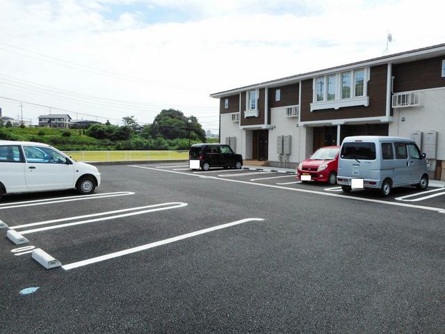14/20 駐車場