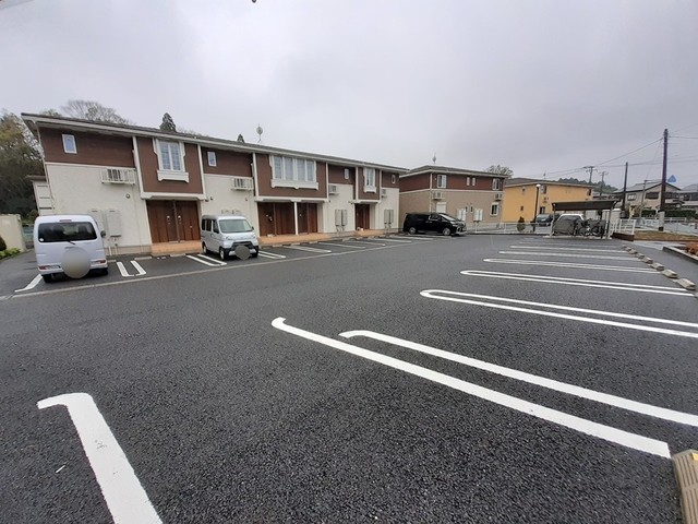 14/20 駐車場
