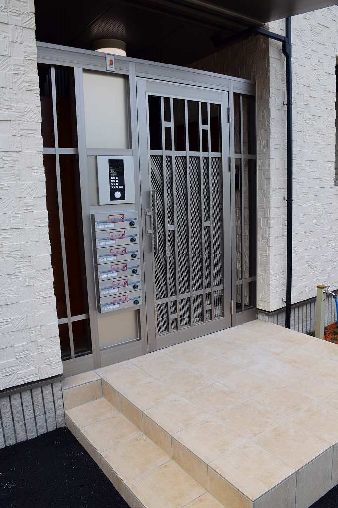 2/8 エントランス