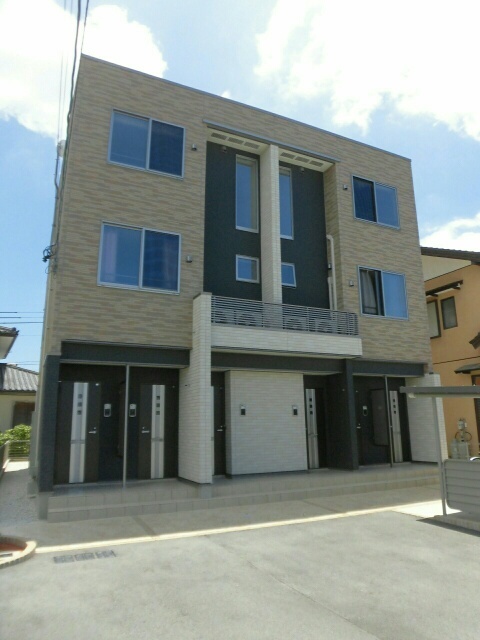 14/21 エントランス