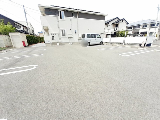 14/20 駐車場