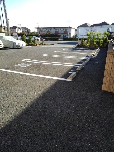 14/20 駐車場