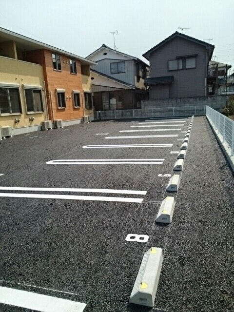 2/10 駐車場