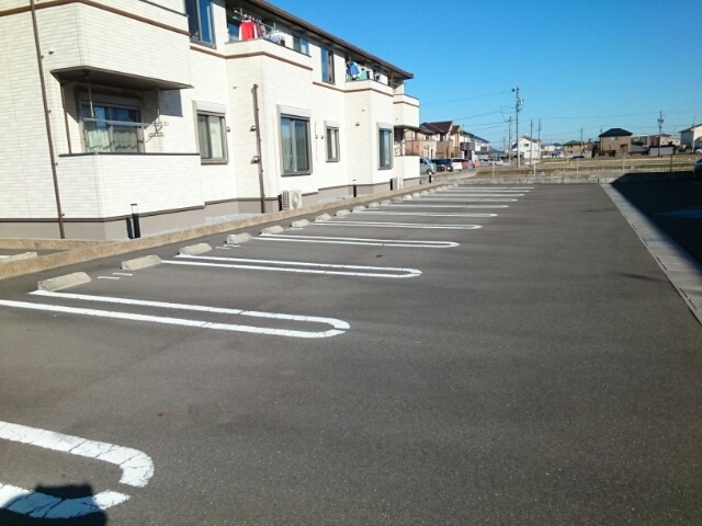 2/8 駐車場