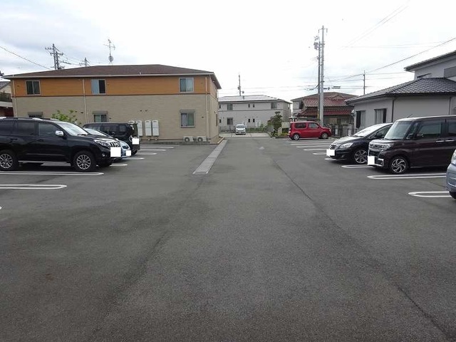 2/11 駐車場